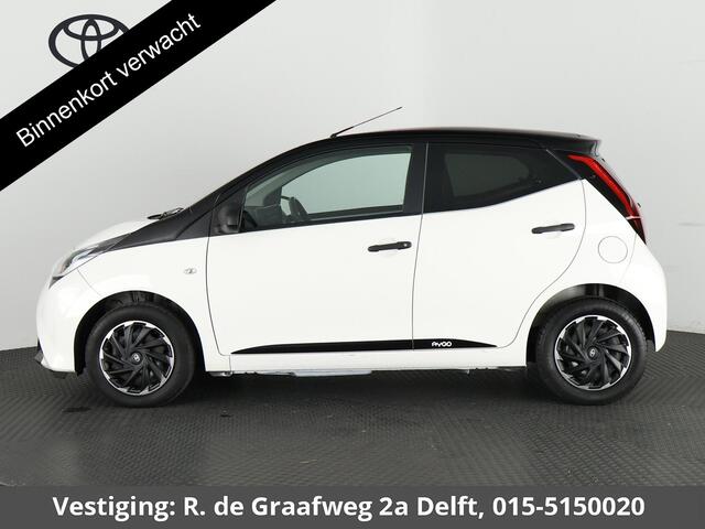 Toyota AYGO 1.0 VVT-i X-Fun Bi-Tone | 1e eigenaar | Airco | Bluetooth | Privacy Glass |