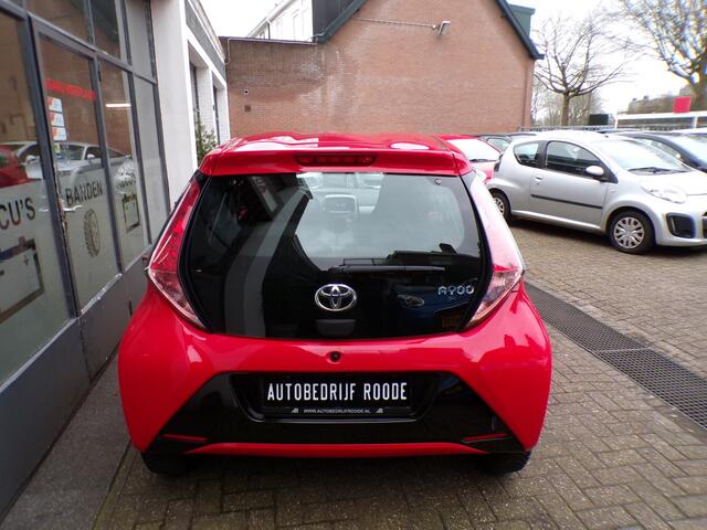 Toyota AYGO 1.0 VVT-i x 5-Drs AIRCO,CAMERA,NIEUWE APK !!