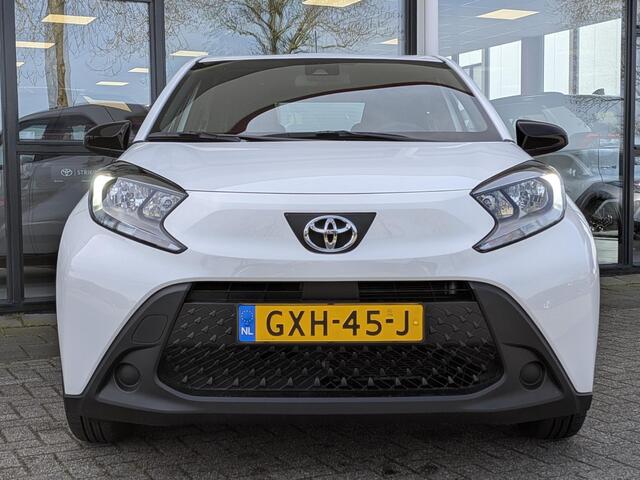 Toyota AYGO X 1.0 VVT-i MT Play | Adapt. Cruise | Airco | Camera | Carplay / Android Auto