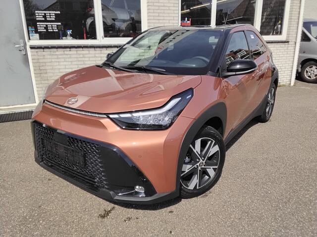 Toyota AYGO X Hybrid 115 Pulse *Easy Pack* Cinnnamon/black metallic*