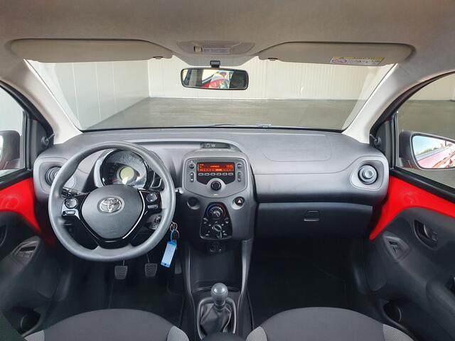 Toyota AYGO 1.0 VVT-i x-fun AIRCO/EL.PAKKET/LMV