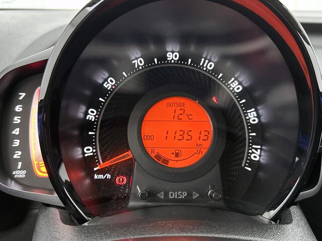 Toyota AYGO 1.0 VVT-i x-clusiv | Dealer Onderhouden | Keyless Entry | Climate Control | Apple Carplay / Android Auto | Onderweg-naar-dealer