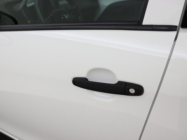 Toyota AYGO 1.0 VVT-i x-fun | BTW Voertuig | NL Auto | Dealeronderhouden | Onderweg-naar-dealer