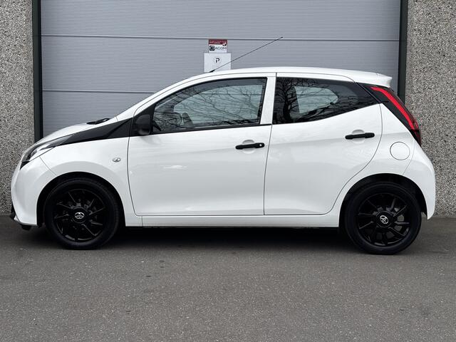 Toyota AYGO 1.0 VVT-i x-fun Nap Airco Bluetooth Start/Stop Sport