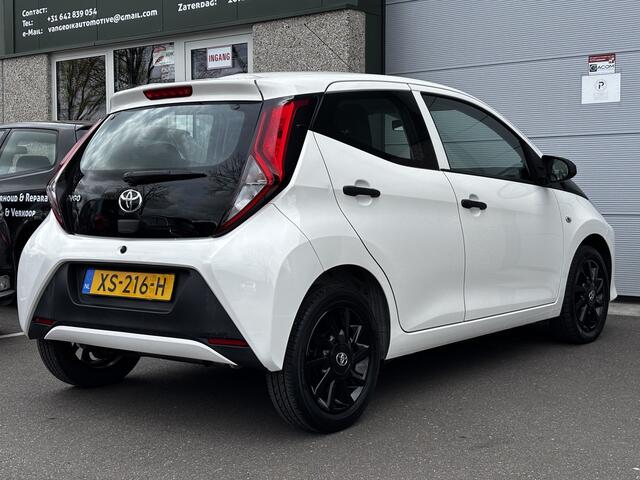 Toyota AYGO 1.0 VVT-i x-fun Nap Airco Bluetooth Start/Stop Sport