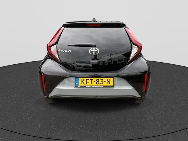 Toyota AYGO X 1.0 VVT-i S-CVT first Bi tone | 4 seizoen | Rijklaar