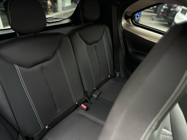 Toyota AYGO X 1.0 VVT-i S-CVT Premium Automaat JBL/Navi/Camera/Stoel verwarming