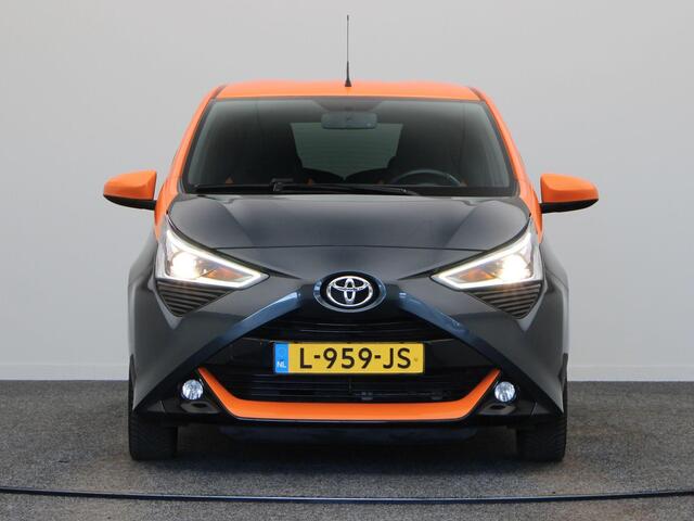 Toyota AYGO 1.0 VVT-i x-JBL | Apple Carplay & Android Auto | Achteruitrijcamera | Climate Control |