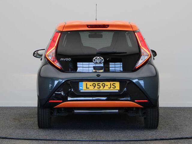 Toyota AYGO 1.0 VVT-i x-JBL | Apple Carplay & Android Auto | Achteruitrijcamera | Climate Control |