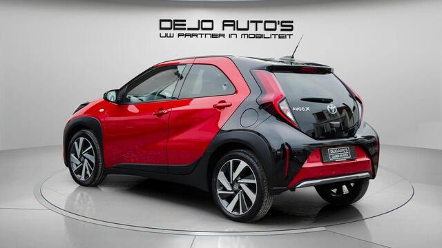 Toyota AYGO X 1.0 VVT-i MT LIMITED BI-TONE NAVI LEDER PDC-V+A LED 18 INCH ADAPTIVE CRUISE CONTROL 1e Eiegnaar, Volledig Dealer onderhouden, 12Maanden Garantie