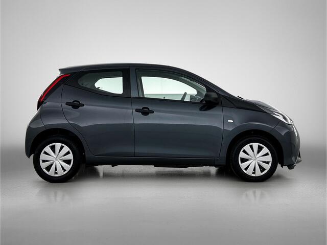Toyota AYGO 1.0 VVT-i x-fun