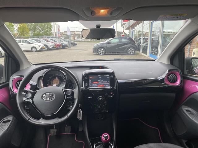 Toyota AYGO 1.0 VVT-i x-cite