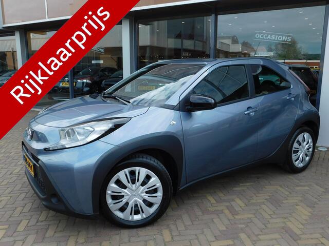 Toyota AYGO X 1.0 VVT-i MT Play
