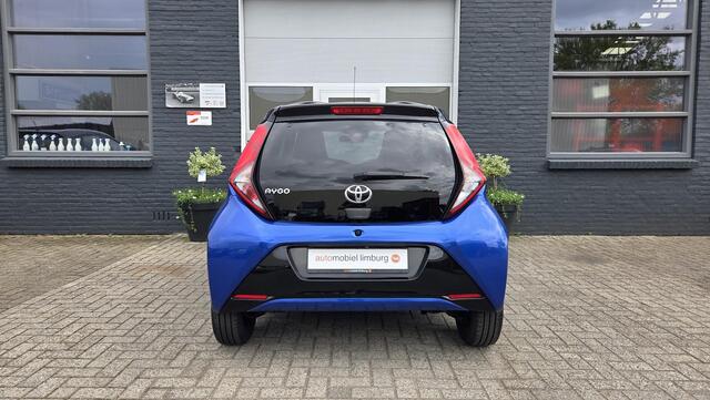 Toyota AYGO 1.0 VVT-i x-clusiv | AUTOMAAT | CarPlay/Android | KEYLESS | VOL AIRCO | DEALER ONDERHOUDEN
