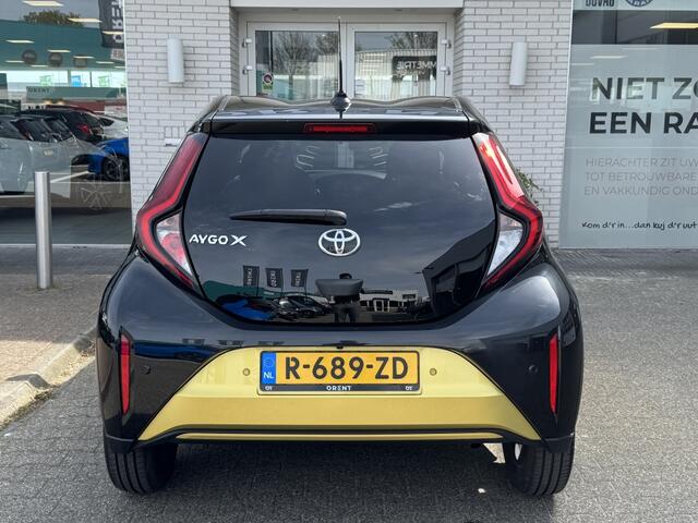 Toyota AYGO X 1.0 VVT-i S-CVT Premium | JBL | Sensoren V/A | Stoelverwarming |