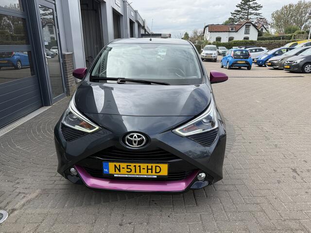 Toyota AYGO 1.0 VVT-i x-cite