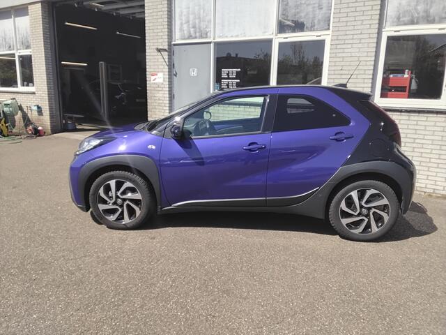 Toyota AYGO X 1.0 VVT-i MT Pulse Bi Tone android/apple car play camera