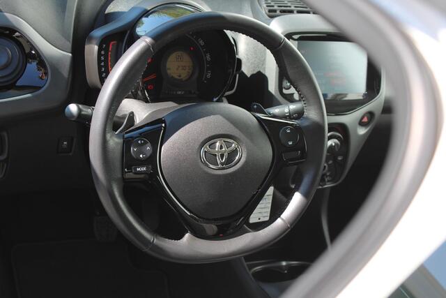 Toyota AYGO 1.0 VVT-i x-play Automaat, Apple Carplay/Androidauto