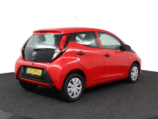 Toyota AYGO 1.0 VVT-i x-fun
