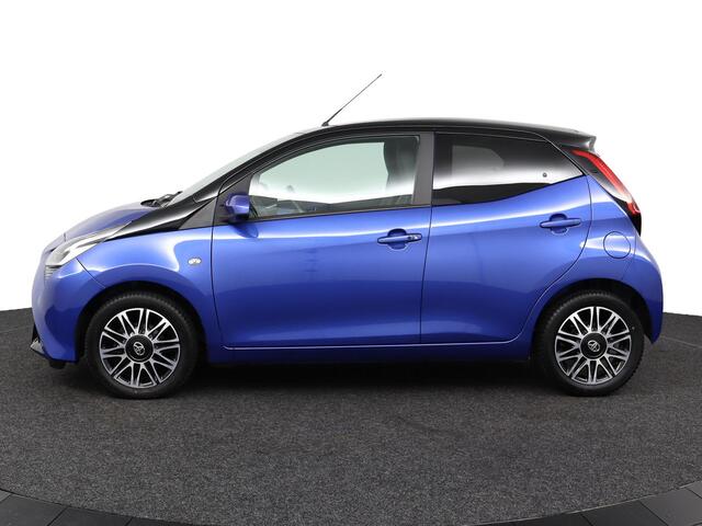 Toyota AYGO 1.0 VVT-i x-clusiv | Automaat | Apple Carplay/Android Auto | Climate control | Keyless entry/start