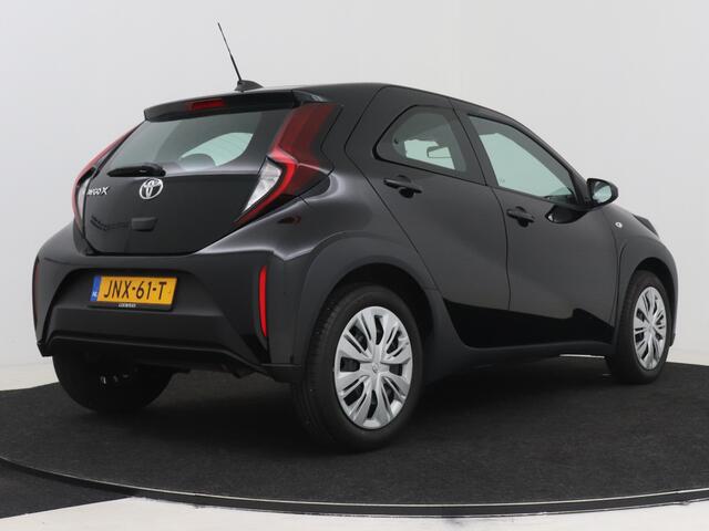 Toyota AYGO X 1.0 VVT-i S-CVT Play AUTOMAAT | DEMO & DIRECT LEVERBAAR | Apple Carplay / Android Auto | Camera | Adaptive Cruise |