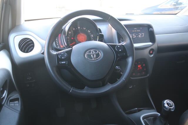 Toyota AYGO 1.0 VVT-i x-joy, Carplay, Camera, Airco