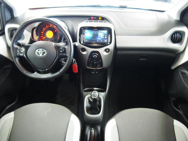 Toyota AYGO 1.0 VVT-i x-play Camera (APK:Nieuw) Incl.Garantie