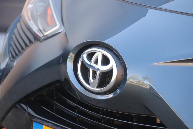 Toyota AYGO 1.0 VVT-i x-clusiv JBL Automaat, Camera, Carplay, Navi
