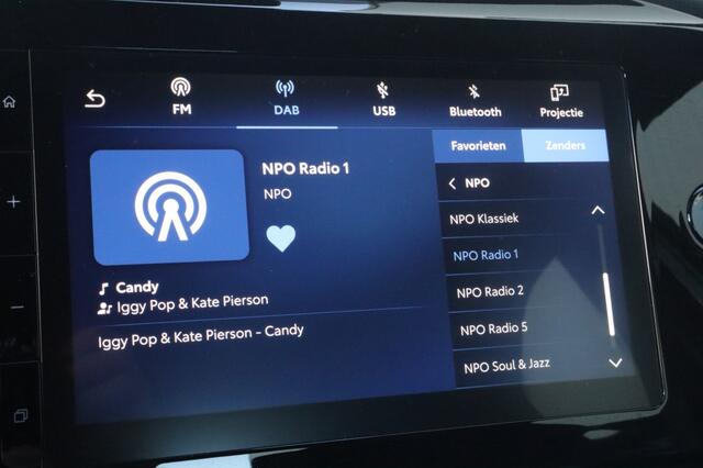 Toyota AYGO X 1.0 VVT-i MT Play Allseason banden | Armsteun