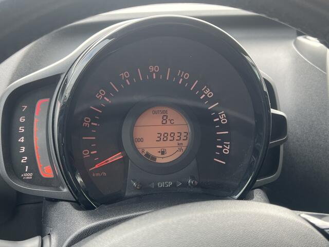 Toyota AYGO 1.0 VVT-i x-nav | Navi | Camera