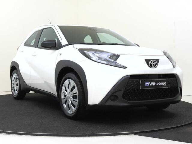 Toyota AYGO X 1.0 VVT-i MT Play | Camera | Carplay | Airco |