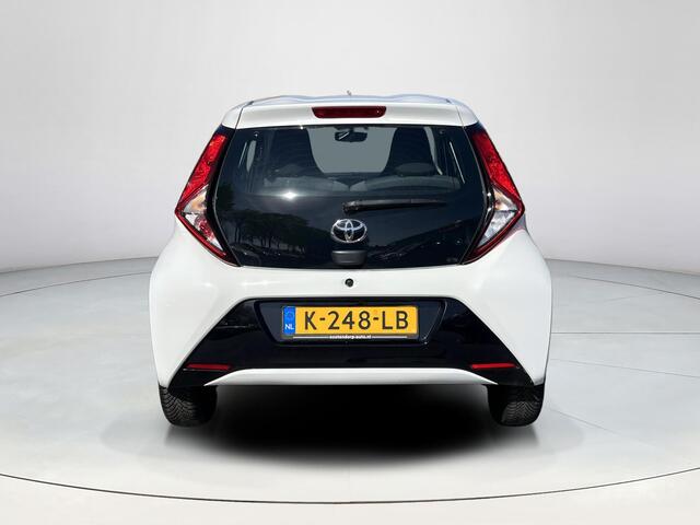 Toyota AYGO 1.0 VVT-i x-play | 5 deurs | Carplay | Airco | Parkeercamera |