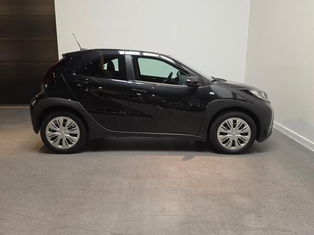 Toyota AYGO X 1.0 VVT-i MT Play Apple Carplay/Android Auto - Adaptive Cruise - Achteruitrijcamera