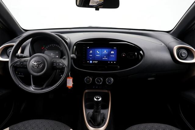 Toyota AYGO 1.0 VVT-i MT Pulse - 72 pk **Bi-tone / Camera / Carplay