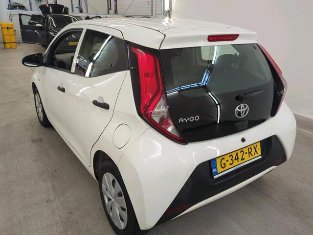 Toyota AYGO 1.0 VVT-i x-fun 1e Eigenaar | Dealer Onderh | BTW | NAP | Airco | Bluetooth | Elek Ramen | LED | Start/Stop | Hill-Hold