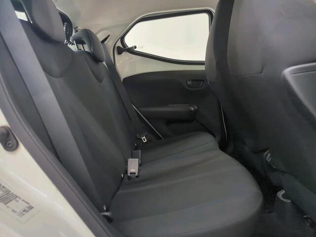 Toyota AYGO 1.0 VVT-i x-fun 1e Eigenaar | Dealer Onderh | BTW | NAP | Airco | Bluetooth | Elek Ramen | LED | Start/Stop | Hill-Hold