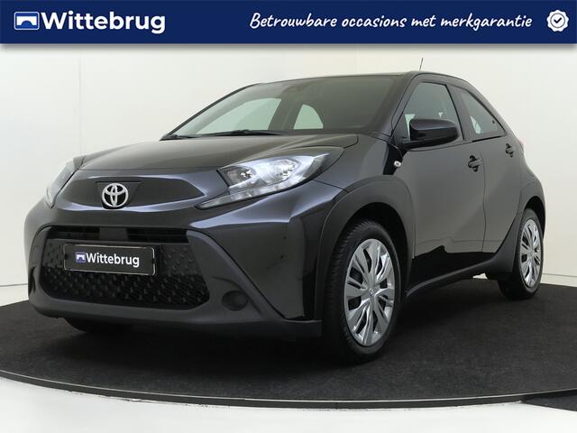 Toyota AYGO X 1.0 VVT-i MT Play