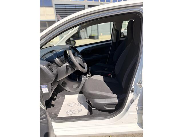 Toyota AYGO 1.0 VVT-i x-fun