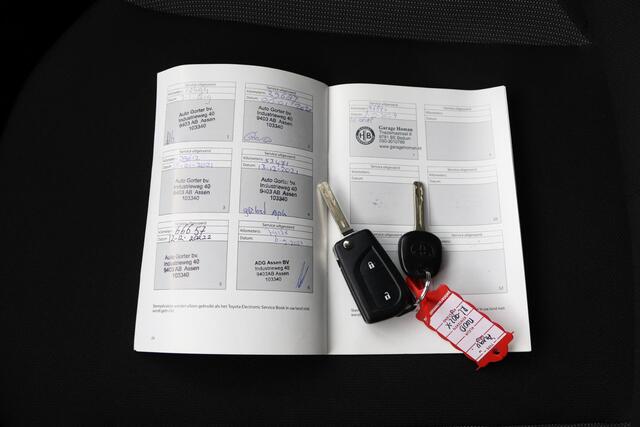 Toyota AYGO 1.0 VVT-i x-fun | Airco | Centrale deurvergrendeling | Electrische ramen|