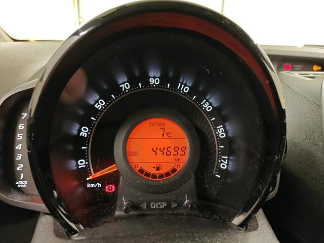 Toyota AYGO 1.0 VVT-i x-play, Camera! Nwe APK! VERWACHT!!