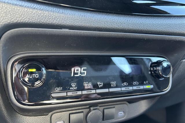 Toyota AYGO X Hybrid 115 play, Nieuw en in juni leverbaar met ¤2.000,- inruilpremie!!