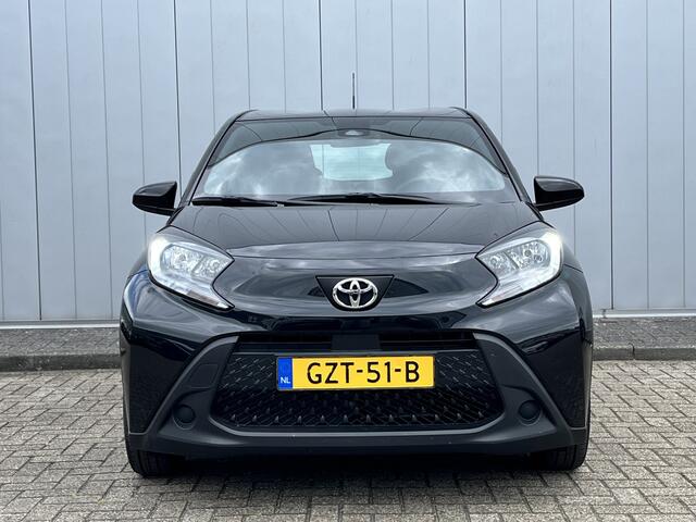 Toyota AYGO X 1.0 VVT-i MT Play NL Auto Carplay Clima Adpt Cruise Groot Scherm
