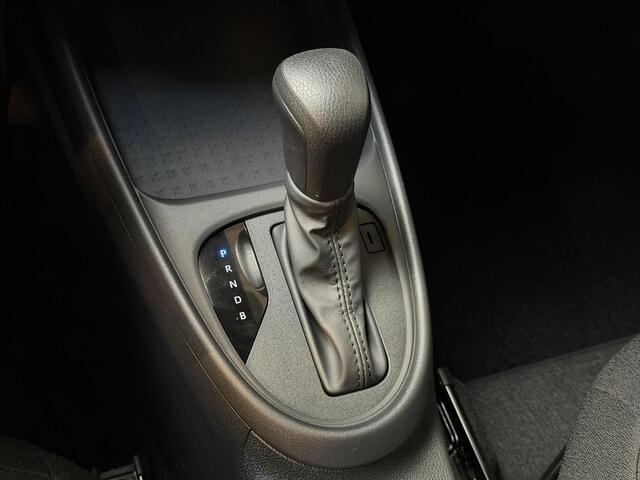 Toyota AYGO X Hybrid 115 play Automaat