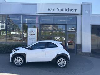 toyota-aygo-x-1.0-vvt-i-mt-play