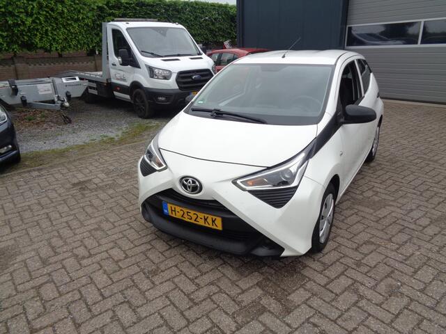 Toyota AYGO 1.0 VVT-i x-fun Airco, Bluetooth