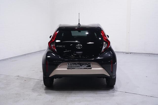 Toyota AYGO X 1.0 VVT-i Team Deutschland Achteruitrijcamera Apple Carplay Stoelverwarming