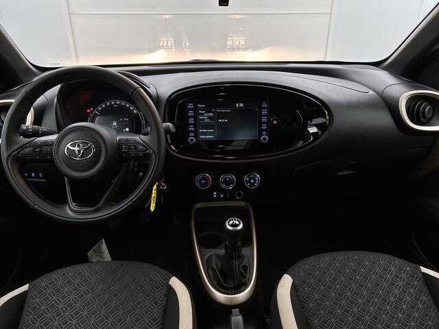 Toyota AYGO X 1.0 VVT-i MT Pulse | BTW Voertuig | Stoelverwarming | Achteruitrijcamera |