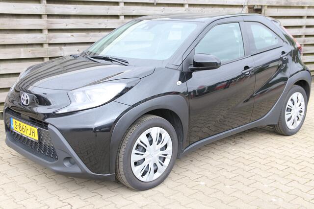 Toyota AYGO X 1.0 VVT-i MT Play / Airco / Cruise / Apple carplay / Android auto / Camera