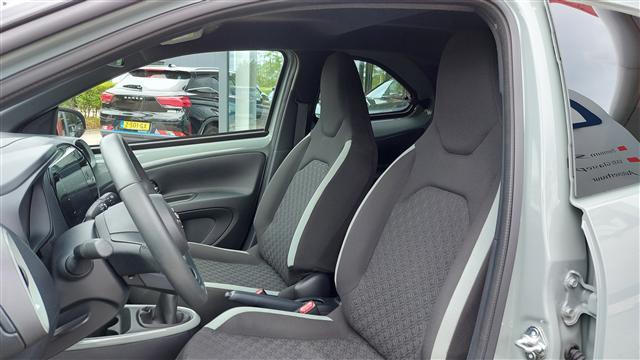 Toyota AYGO X 1.0 VVT-i MT Pulse