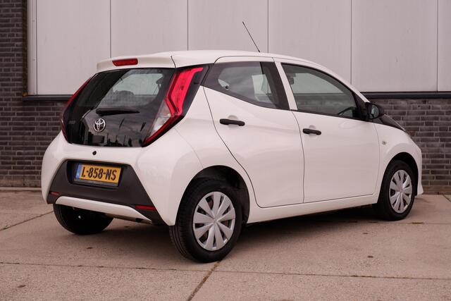 Toyota AYGO 1.0 VVT-i x-fun | Airco| Bluetooth | Elek. Ramen | 5DRS | NL/NAP